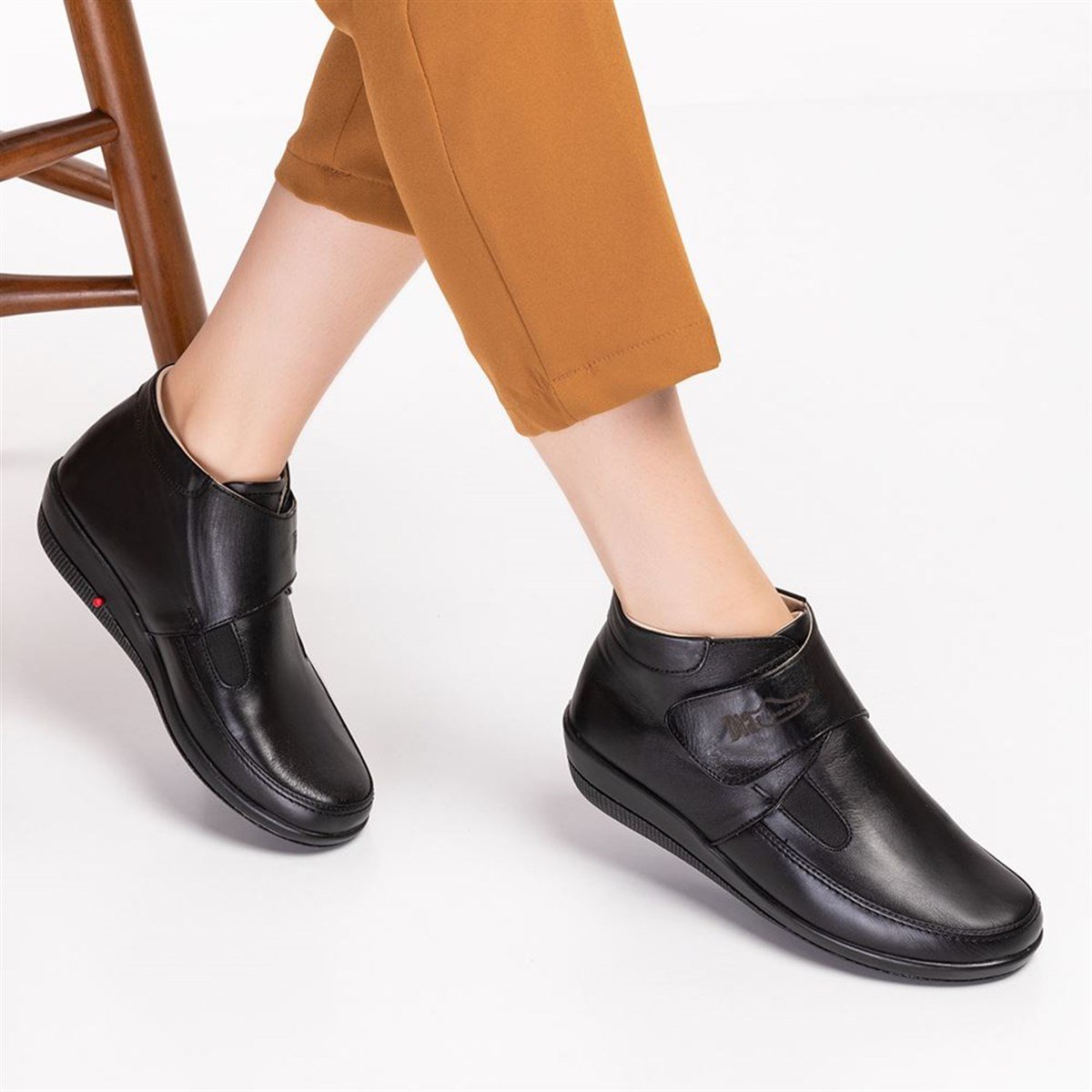 Valencifit Softrix Ortopedik Deri Kadın Botları (DİA-009)